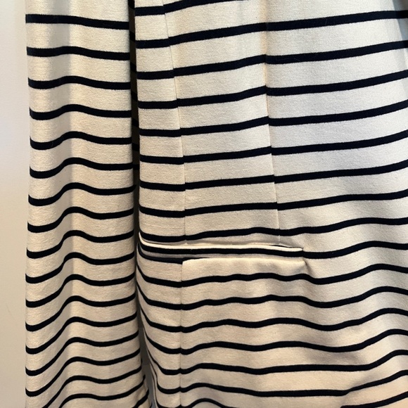 Old Navy Cream & Navy Blue Striped Blazer - Picture 4 of 8